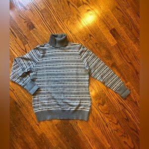 L.L. Bean Gray/Black/Ivory Fair Isle Print Turtleneck Sweater - Size Large